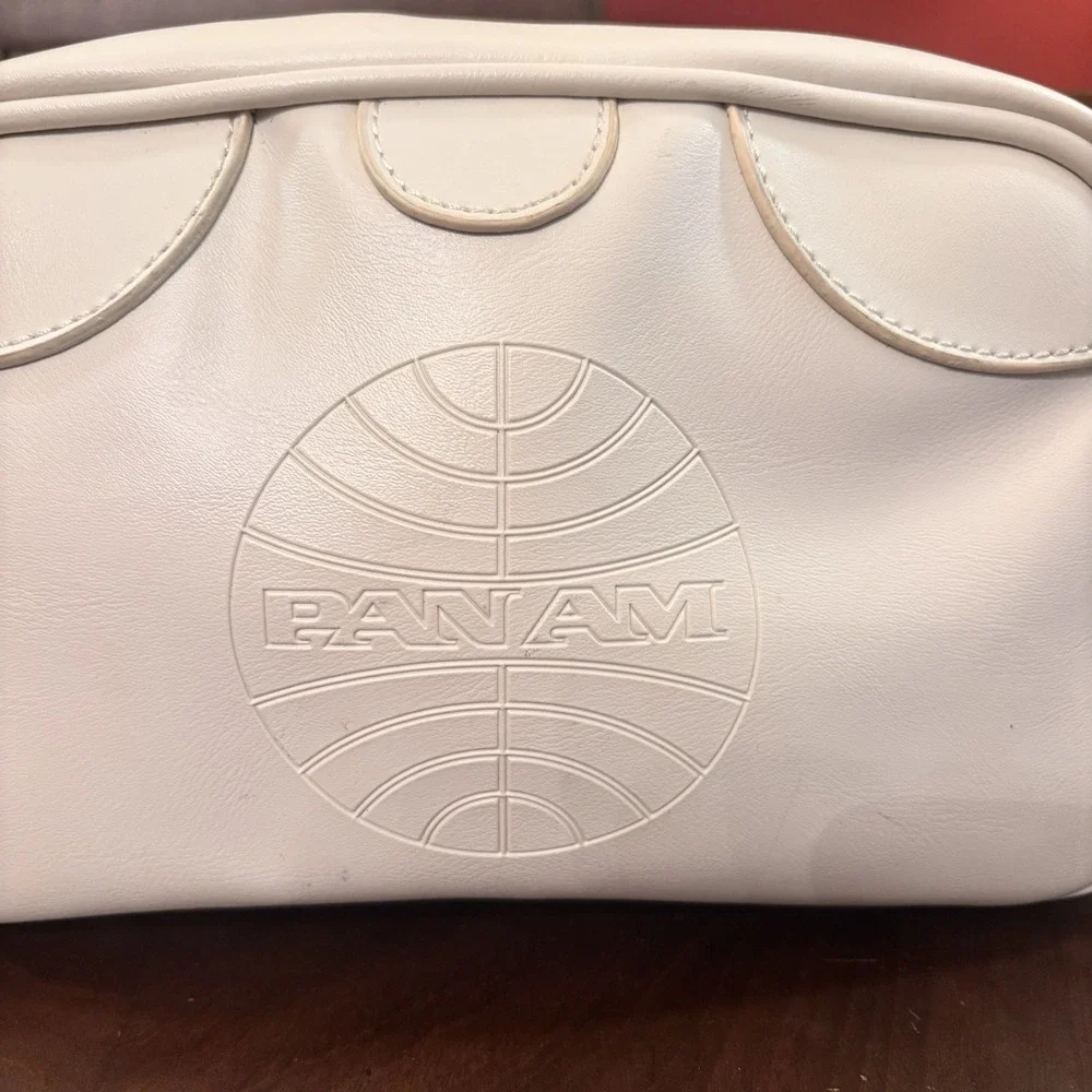The Original Certified Pan Am Toiletry Bag Wash Bag White Travel Case w/ Tags
